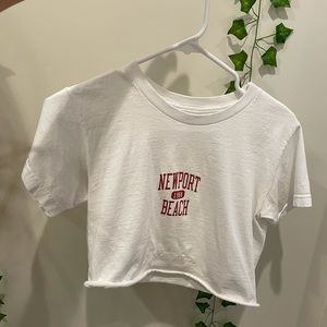 newport beach white cropped tee